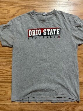 NCAA OSU Ohio State Buckeyes Softball Shirt Size Medium